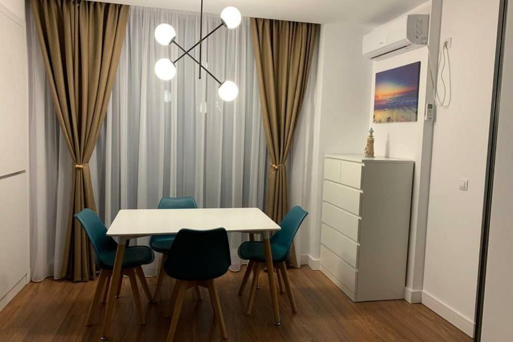 Andreve Apartment By Onix Blue Mamaia Nord, Baby Friendly, Private Parking Năvodari Εξωτερικό φωτογραφία